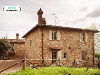 Villa in Tuscany with Heated Pool & Sports Court - Poppi - 0