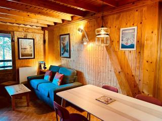 Le Chalet Cosy - 2 chambres - MÉNAGE INCLUS - 7