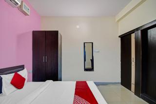 Hotel O SR PALACE - 1