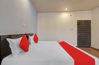 HOTEL DIVINE STAY NEAREST TAJ HIGHWAY GZB - 2