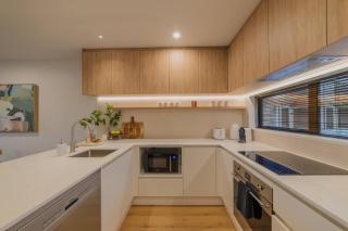 Charming Getaway on Gloucester Street - 7