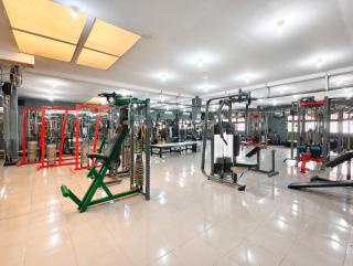 RedDoorz near RSUD dr Soewandhie 2 - 6