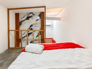 RedDoorz near RSUD dr Soewandhie 2 - 3