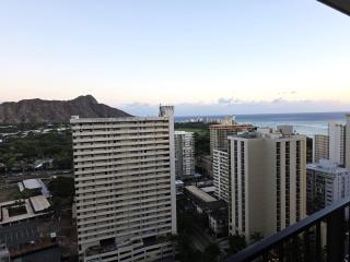 Tower 1 Suite 2705 - QQS - 6