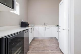 Apartment in Big Bay 3 Bedrooms - 1