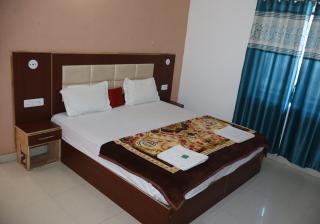 Hotel pramod palace - 1