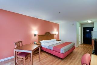 Motel 6-Hinesville, GA - Hinesville - 6