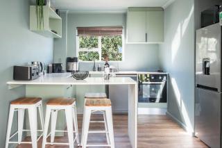 Beach Holiday Apartment - Big Bay, Cape Town - 7