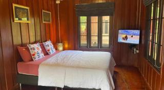 Nai Khun Khao Resort - 1