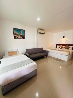Lanta Nesta Resort - 2