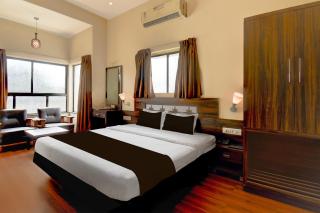 Super Townhouse Oak Sinhgad Road Crossway Formerly Popular Hotel - Pune - 9