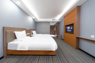 Days Inn Xi'an City Center - 1