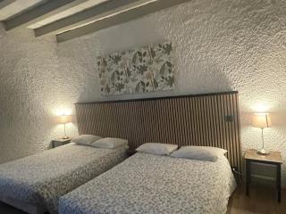 Hôtel et RESTAURANT traditionnel L' Escalandes - 3