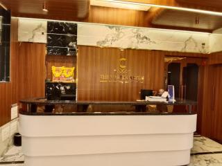 The White Castle Hotel - 0