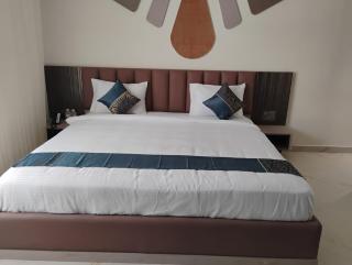 The White Castle Hotel - 6