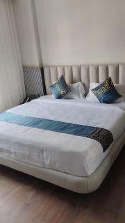 The White Castle Hotel - 2