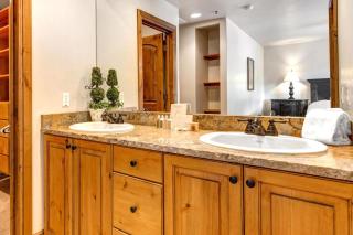 KBM Resorts Walk to Lifts and Main St PPS-14161 - 2