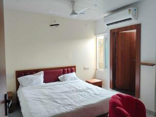 Hotel O Royal Krishna - 8