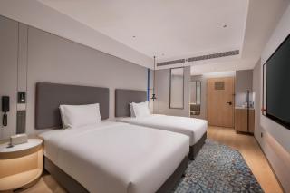 Holiday Inn Express Rizhao Oriental Colorful City - 8