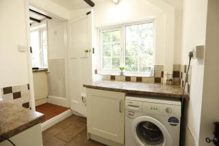 5BR Spacious Contractor Home, Parking for 2 vans - 2