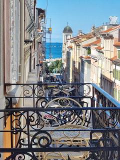 Casa Saba Trieste Luxury Apartment with terrace - 3