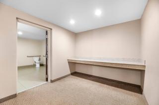 Comfort Suites Orlando Airport - 5