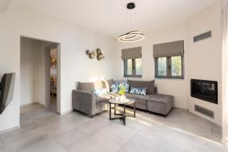 Sunstone Stoupa - 1