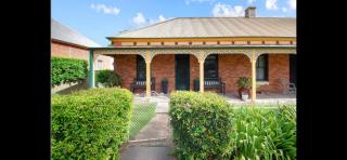 Tompson Apartment - 5