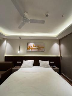 Studio apartment in greater Noida - 0