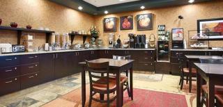 Best Western Wainwright Inn & Suites - Wainwright - 2