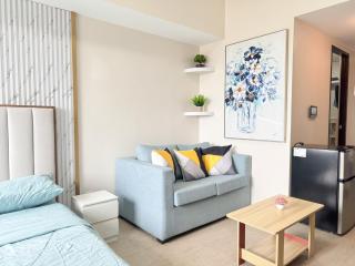 BE Stylish Studio WIFI, Netflix, City Center - 4