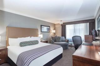 Sandman Hotel Vernon - 5
