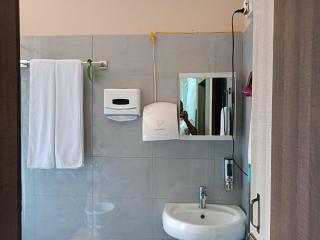 The Travellers Club - 7