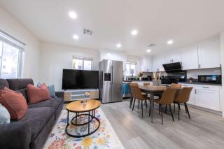 Modern Luxe Ensuite by USC Shared Living - 8