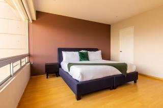 Capitalia Santa Fe Duplex w Gym & City View - 3