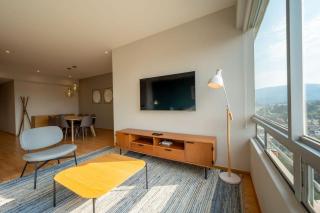 Capitalia Chic 3BR with Premium Amenities - 8