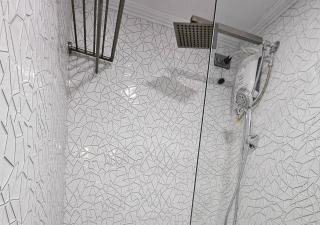 Cozy 2BR Staycation with Balcony Chateau Elysee for 4-6 Pax - 5