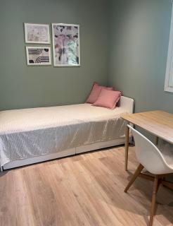 Guest house with sauna and private beach - 3