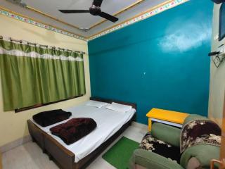 Hotel Shanti rest house - शांति विश्राम गृह Gaya - 4