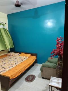 Hotel Shanti rest house - शांति विश्राम गृह Gaya - 1