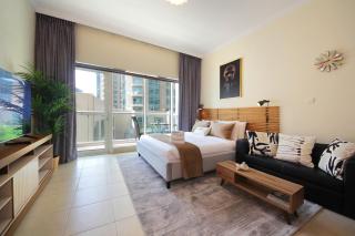 HiGuests - Chic Studio in Downtown Dubai - 0