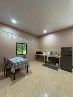 Well Living Guesthouse Khaolak - 1