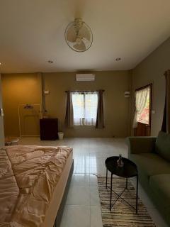 Well Living Guesthouse Khaolak - 3