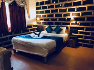 The Manu Emerald #farmhouse #top selling cottage in manali #peaceful heritage cozy stay #lawn with bonfire #most awarded - 9
