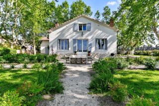 Villa Montel - Havre de paix à Graveson - 0