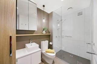 Bright & Modern 2BR Apt Walk to Central - Melbourne - 6