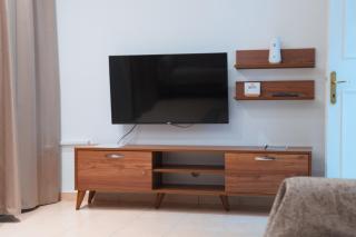Aridaia Central Square Apartment - 8
