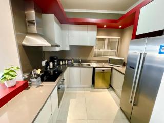 Central Seaview Sky Suite - 8