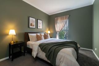 3 Bed Close To City Adelaide Oval Golf Course - 5