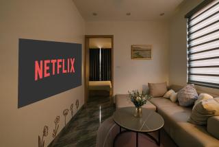 Trung Kinh Apartment - With Projector - Balcony - 7